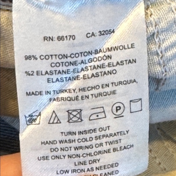 Anthro Pilcro Hyphen Raw Hem Mid Rise Pearl Jeans - Picture 12 of 13